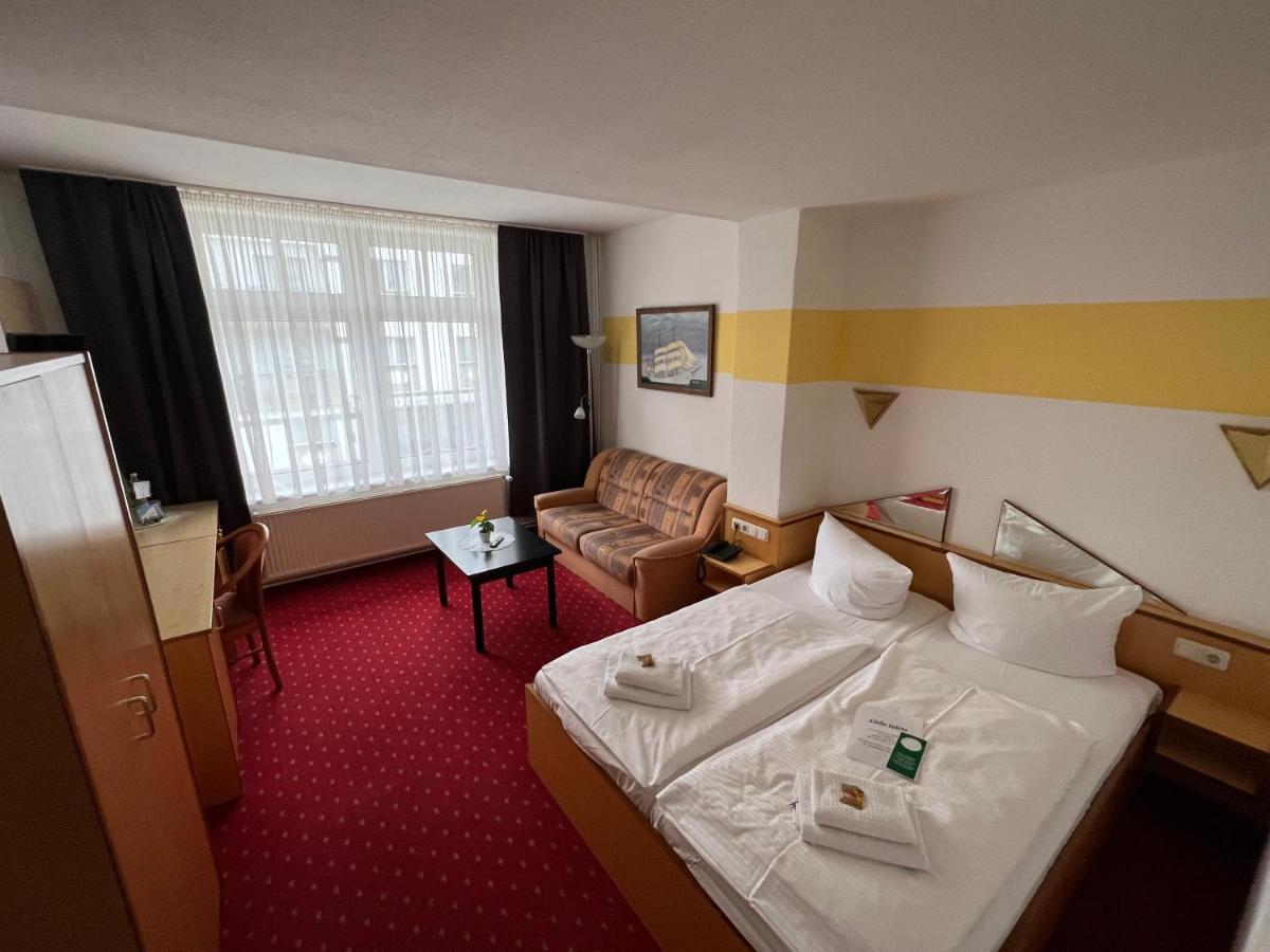 Hotel Poseidon Ostseebad Kühlungsborn Extérieur photo